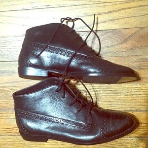 Hunt Club Vintage Ankle Boots